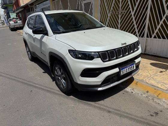 JEEP COMPASS 1.3 T270 TURBO FLEX LONGITUDE AT6 JEEP COMPASS 1.3 T270 TURBO FLEX LONGITUDE AT6